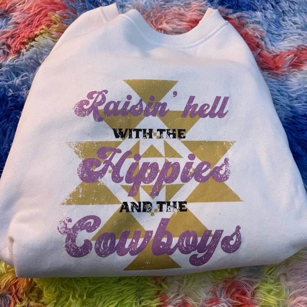Raisin hell with the hippies and the cowboys sweater, size xxl (runs small)